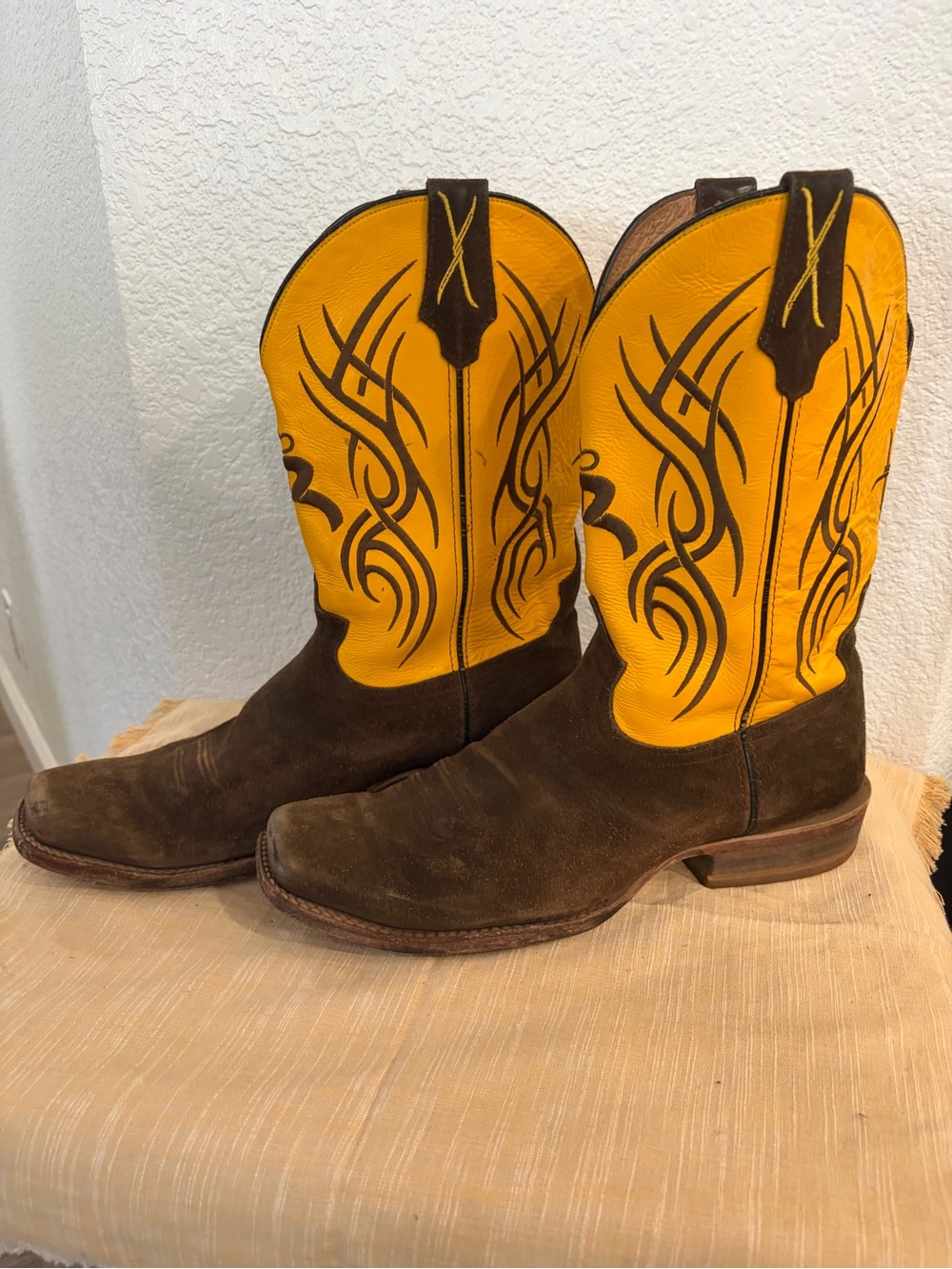 Ariat Twisted X Hooley Suede Foot with Yellow Embroidered Shaft Cowboy Boot
